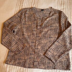 SHEIN Black and Cream Patterned Top